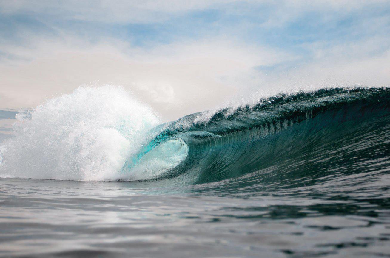 Breaking Ocean Wave Wall Mural